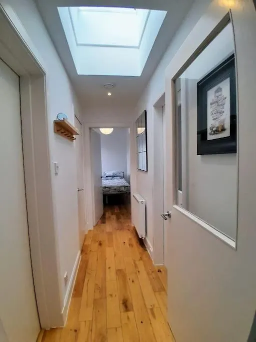 Cosy 2 Bed Edinburgh Apartment location